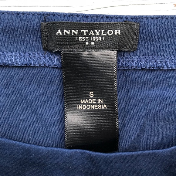 Ann Taylor - Blue Athletic Casual Tank - Picture 2 of 3